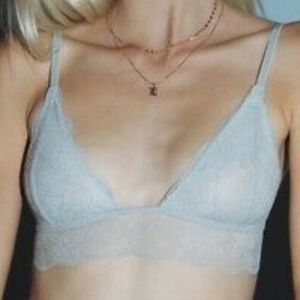 New with Tags Brandy Melville blue Verona bralette